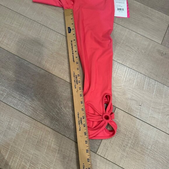 Yoga-Licious Coral Ribbon High-Waist Cropped Leggings Bow Detail NEW XS - Picture 3 of 7